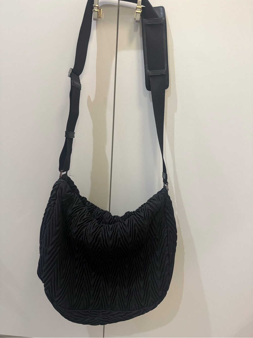 Prada Rare Tessuto Nylon Gaufre large messenger bag in EUC with COA - Picture 6 of 15